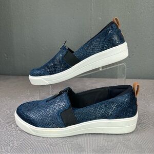 Ryka Vivvi Fresh Navy Women’s Loafer EU38.5. US8.5M